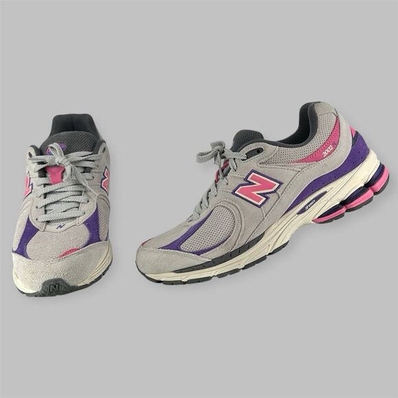 New Balance Mens 11.5 2002R Rain Cloud Prism Purple Lifestyle Sneaker M2002RWB